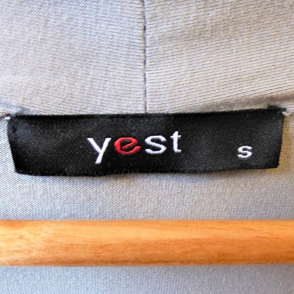 YEST Oversized Grey Short Sleeve Cardigan - Picture 5 of 6